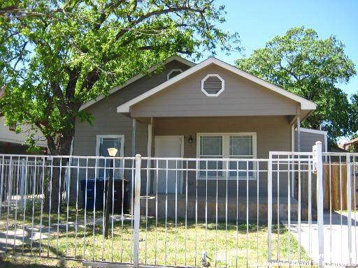 907 Sw 37th St - Photo 1