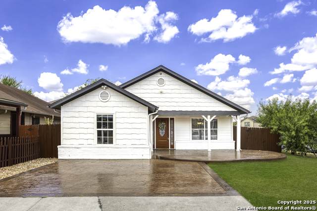 143 Villa Grande - Photo 1