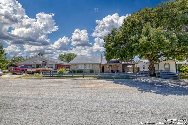 121 Rio Grande - Photo 1