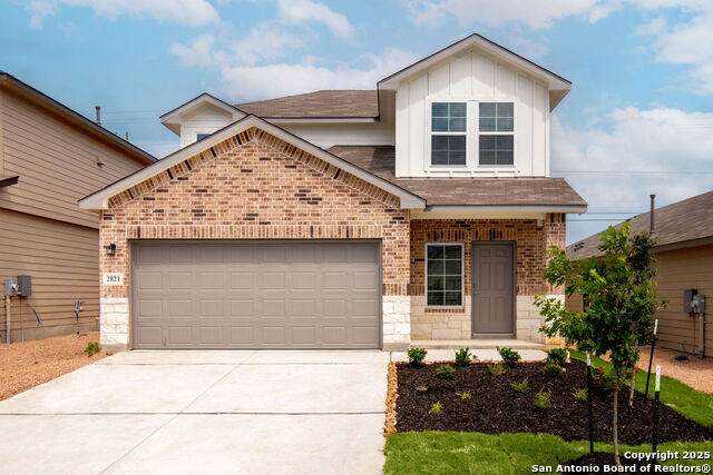 2821 Brogan - Photo 1