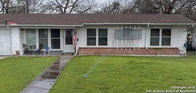 355 Cresham - Photo 1