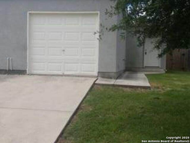 7303 Golf Vista Blvd - Photo 1