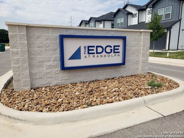 110 Lavonne Villa - Photo 1