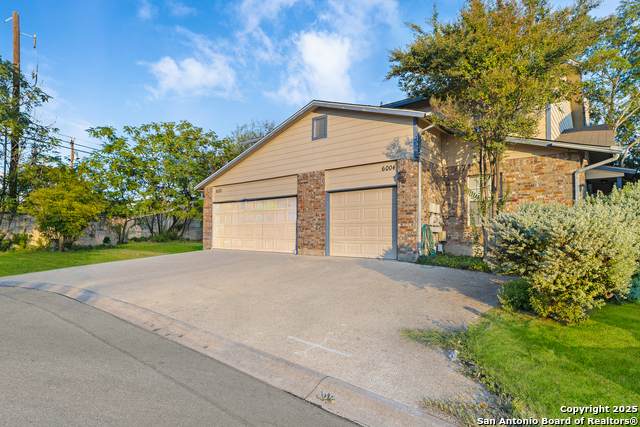 6004 Loch Maree - Photo 1