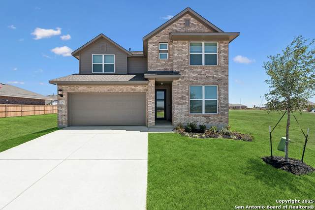 129 Radnor - Photo 1