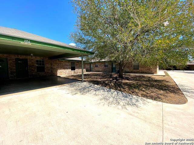 126 Mansfield St - Photo 1