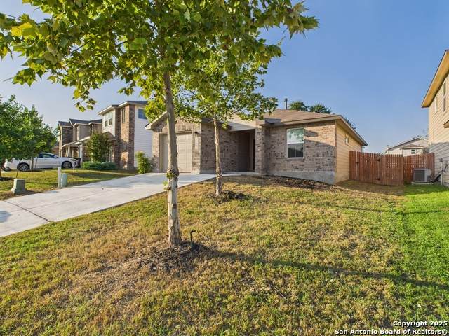 15403 Shortwing - Photo 1