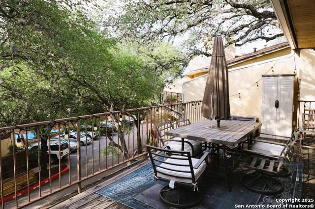 8642 Fredericksburg - Photo 1