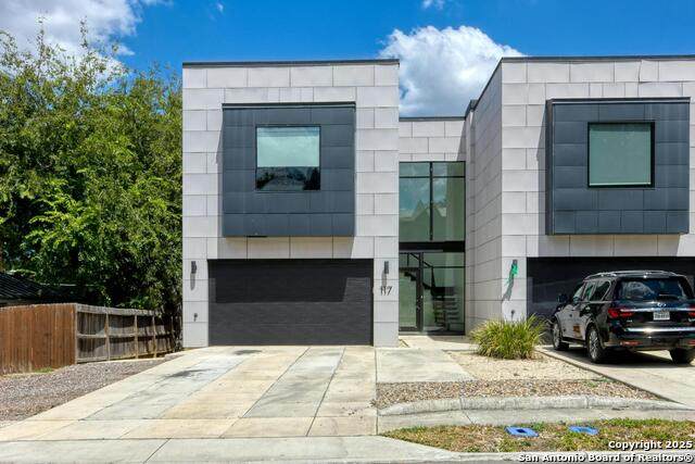 117 Marcia - Photo 1