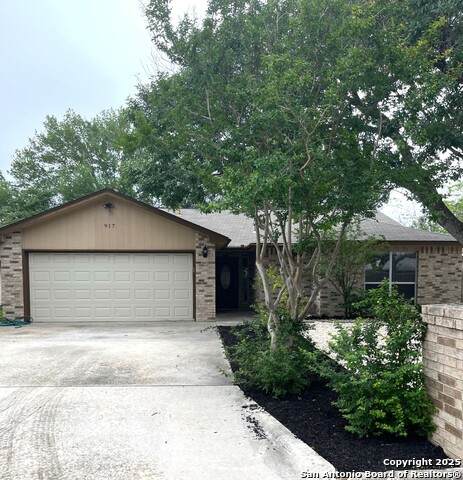 917 Seminole - Photo 1