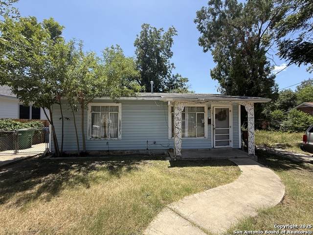 1418 Virginia - Photo 1