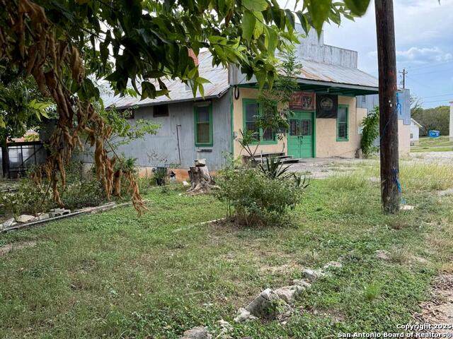 407 High St. - Photo 1