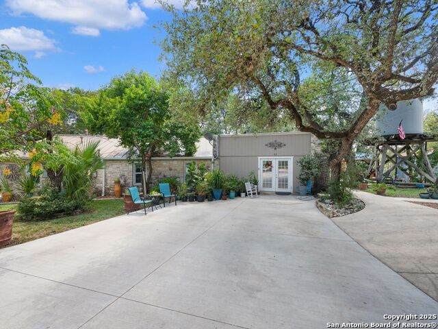 6472 Whitby - Photo 1