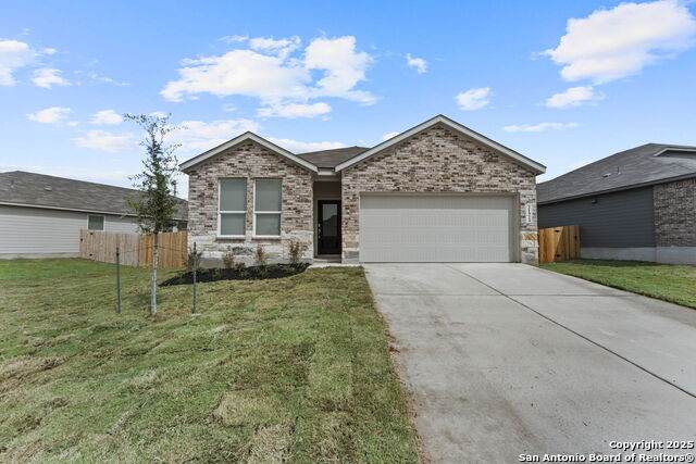 31924 Ambrose St - Photo 1