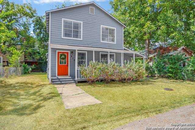 810 Goodrich - Photo 1