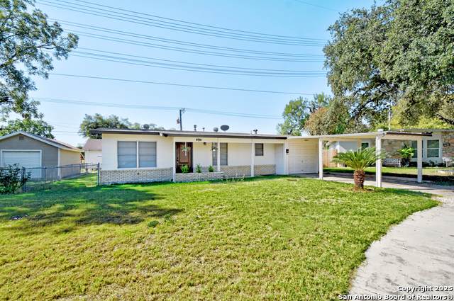 2442 Eland Dr - Photo 1