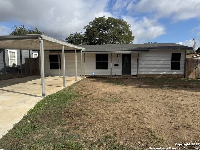 3323 Lasses - Photo 1