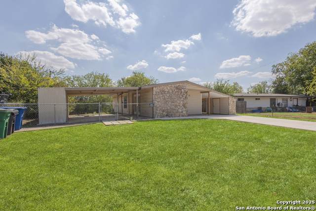 110 Rock Valley Dr - Photo 1