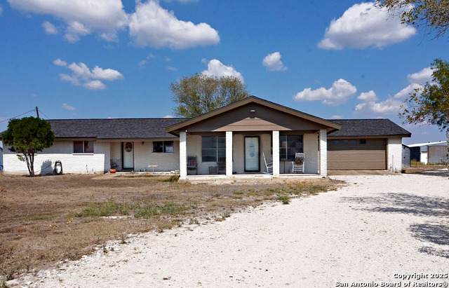 6604 County Road 136 - Photo 1