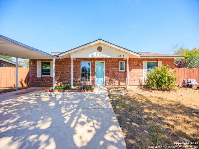 8816 Oakbrook - Photo 1