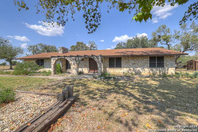 255 Brehm Ln - Photo 1