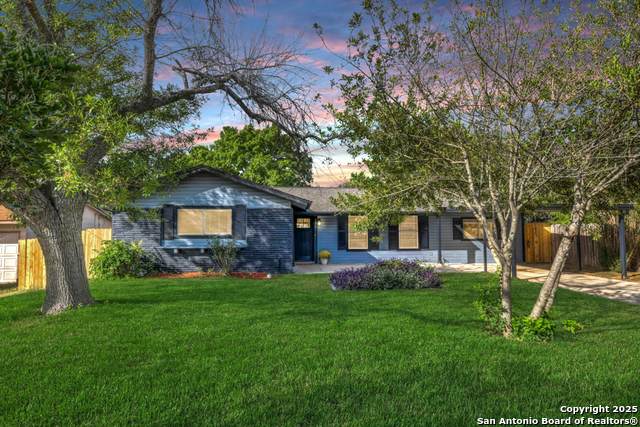 134 Hillcrest - Photo 1