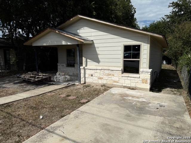 525 Saltillo - Photo 1