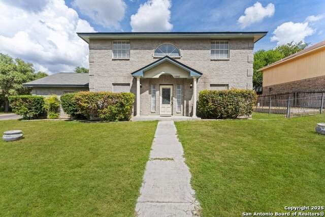 13802 Fairway Crst - Photo 1