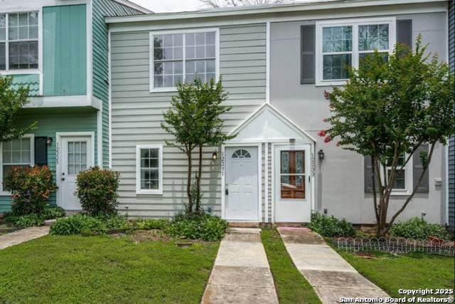 12231 Magnolia Blossom - Photo 1