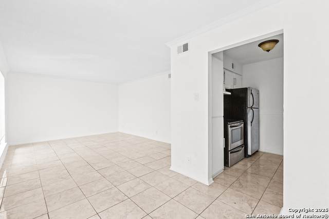 6611 Southpoint - Photo 1