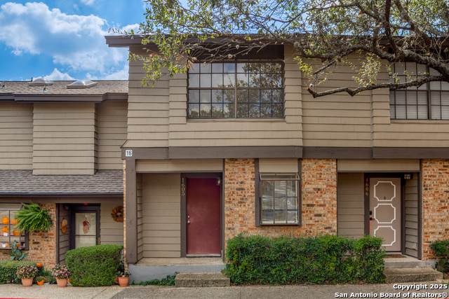 11815 Vance Jackson - Photo 1