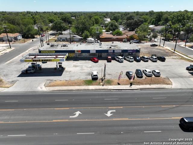 3016 Zarzamora - Photo 1