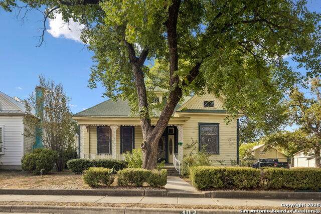 302 Florida Street - Photo 1