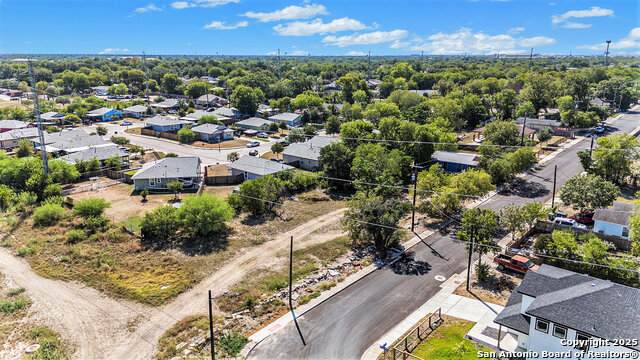 318 41st - Photo 1