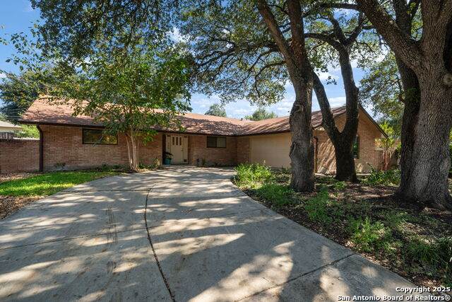 300 Towne Vue - Photo 1