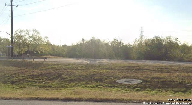 706 Hampton - Photo 1