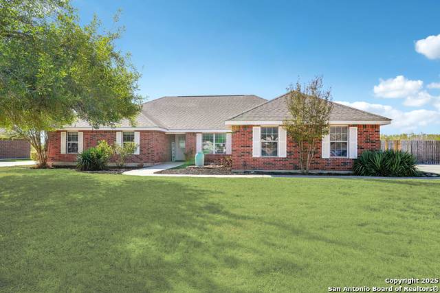 122 Castlewood - Photo 1