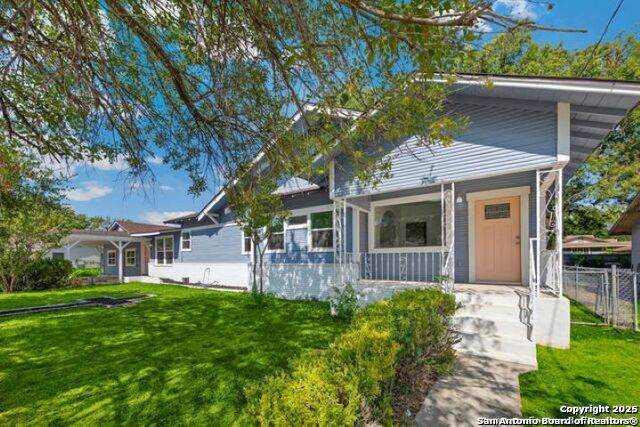 2802 Irwin - Photo 1