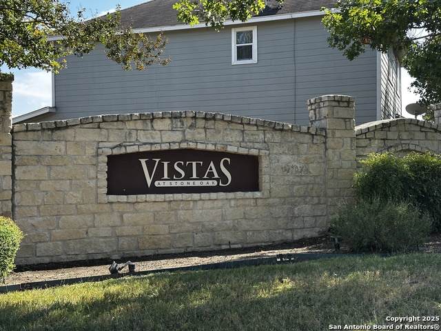 21919 Goldcrest - Photo 1