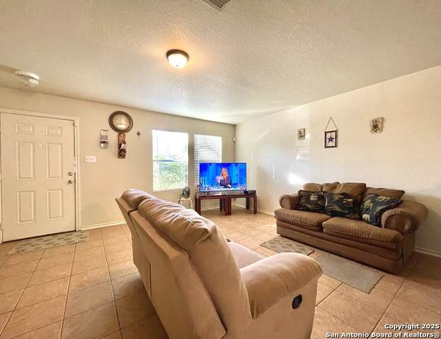 910 Absolon Farm - Photo 1