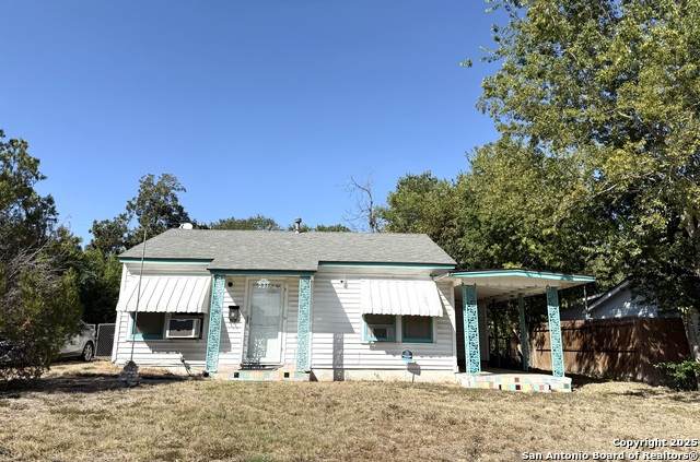 231 Mcdougal - Photo 1