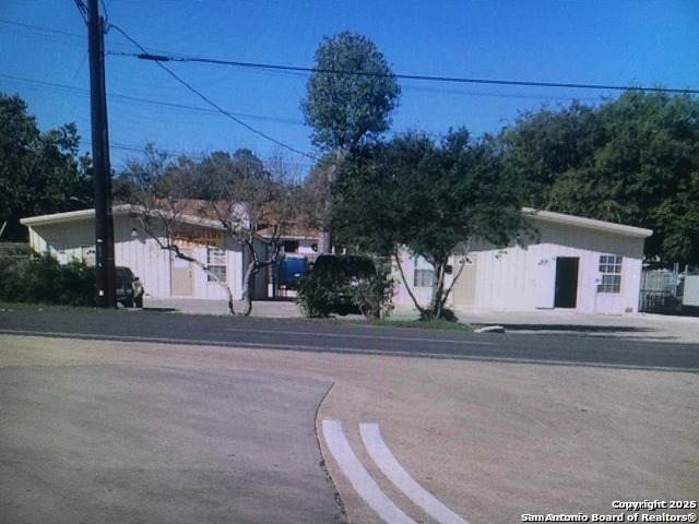 12739 Oconnor - Photo 1