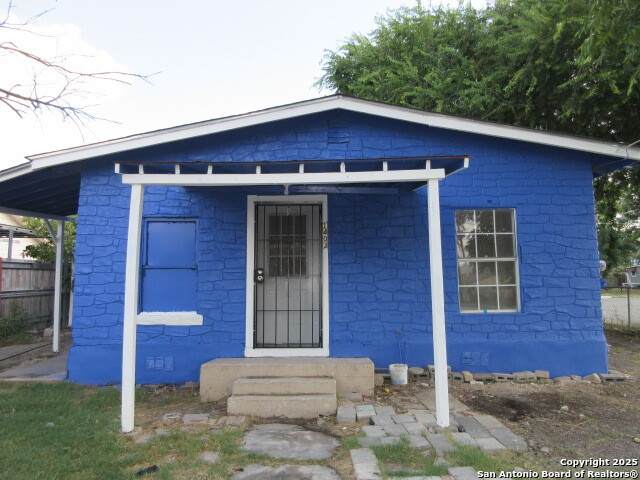 1403 Brunswick - Photo 1