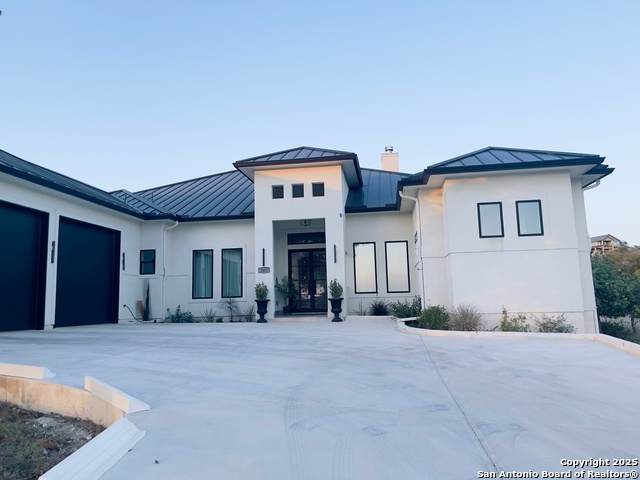 202 Mystic Shores Blvd - Photo 1