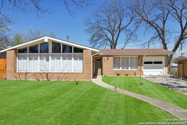 127 Sullivan - Photo 1