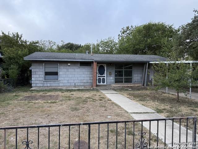 914 San Angelo - Photo 1