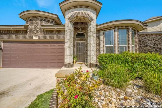 7235 Lunar Eclipse - Photo 1