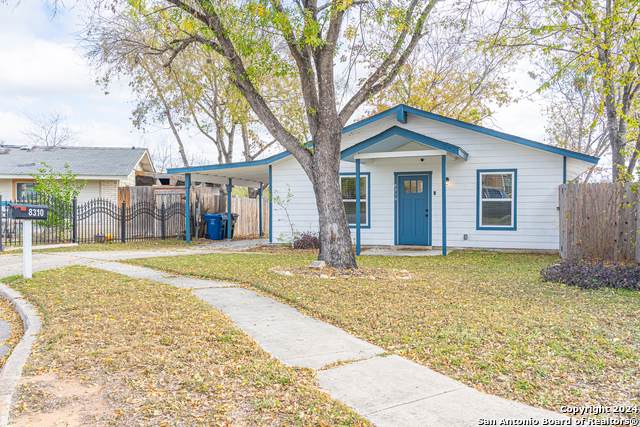 8310 Running Horse - Photo 1