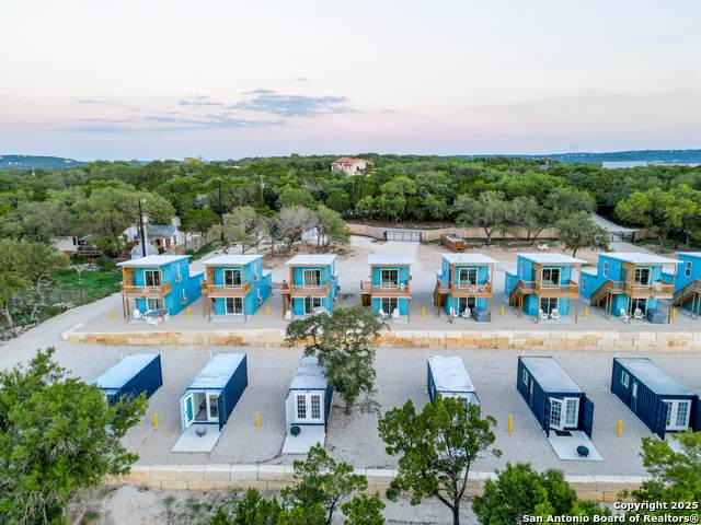 420 Simon Crest - Photo 1