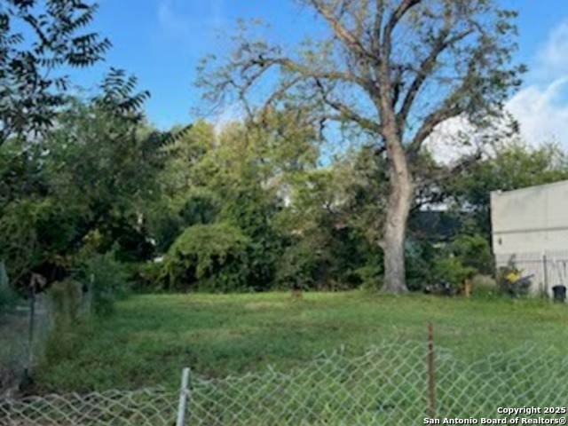 1509 Gevers St - Photo 1